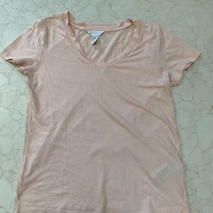 Forever 21 V-Neck T-Shirt